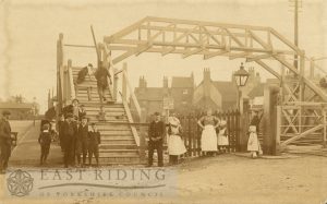 Building of footbridge over railway, Chantry Lane – Friars Lane, Beverley 1911