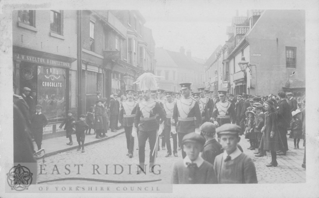 Toll Gavel from east with East Yorkshire Yeomanry procession, Beverley 1900s