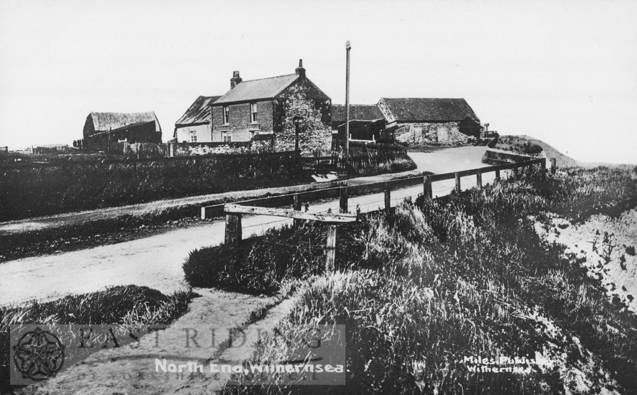 North End, Withernsea c.1900s | East Riding Photos