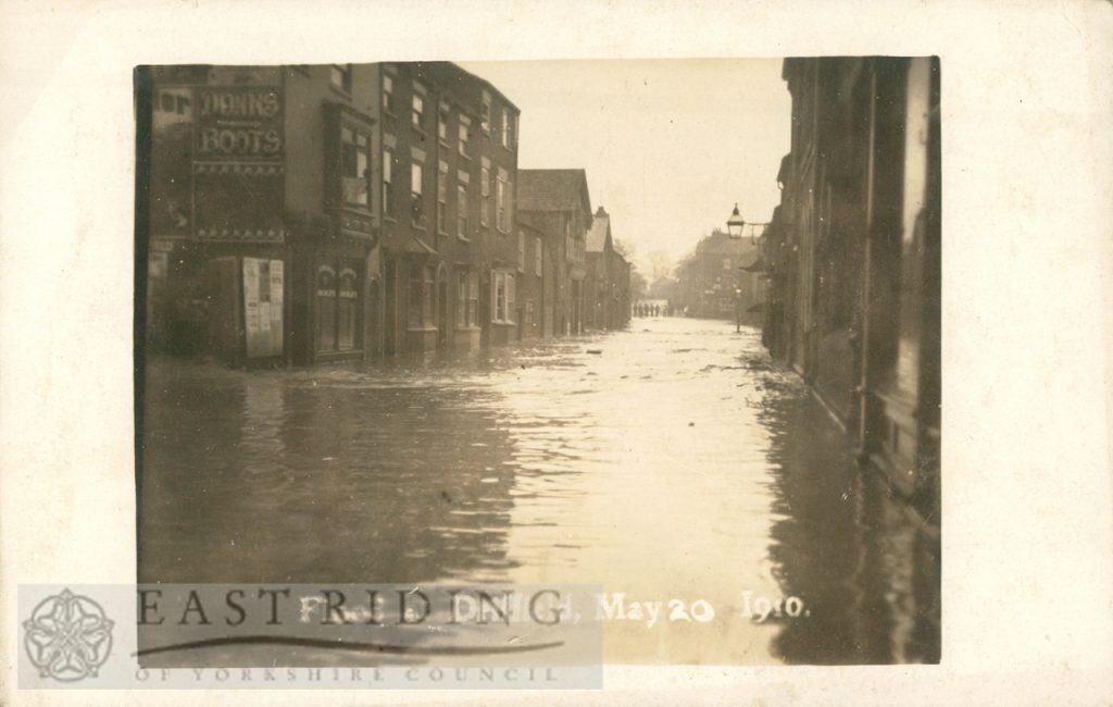 Floods – Exchange Street, Driffield 20th May 1910