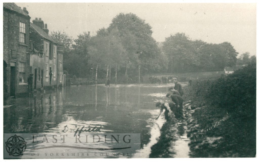 Floods – Mill Street, Driffield 20th May 1910