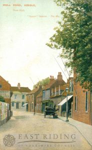 Hull Road from east at junction with Southgate, Hessle 1900s,tinted