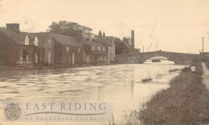 village from south east, Hull Bridge, Tickton 1911