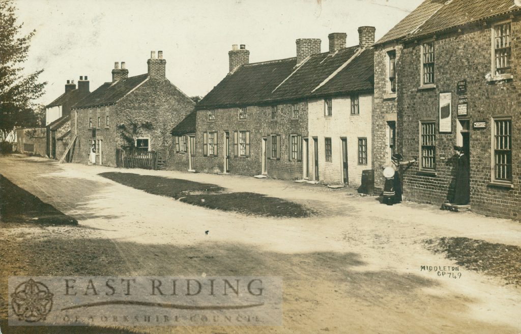 village street, Middleton-on-the-Wolds 1907